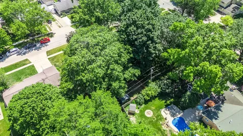 317 Terrace Drive Sycamore IL 60178