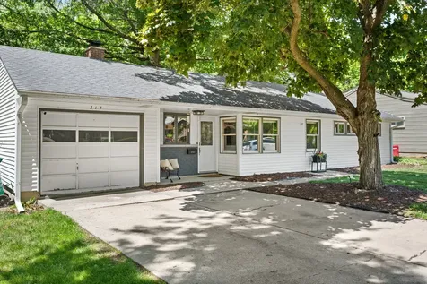 317 Terrace Drive Sycamore IL 60178
