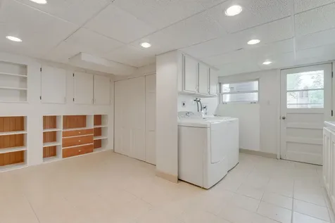 10116 Mulberry Avenue Oak Lawn IL 60453