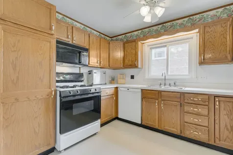 10116 Mulberry Avenue Oak Lawn IL 60453