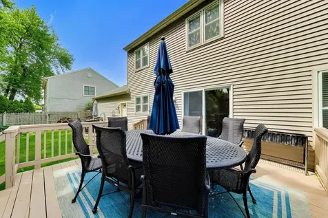1420 Marie Street St. Charles IL 60174