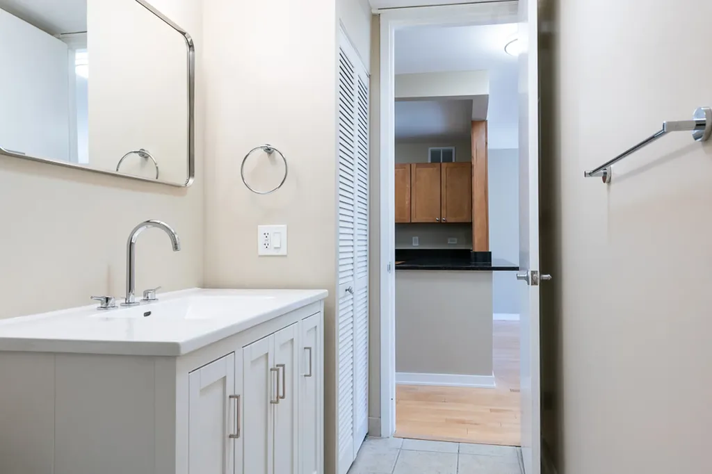 30 East Huron Street Chicago IL 60611