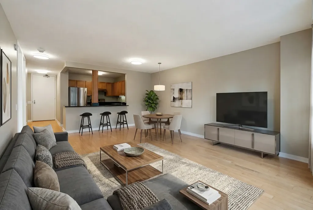 30 East Huron Street Chicago IL 60611