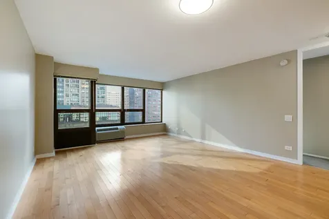 30 East Huron Street Chicago IL 60611