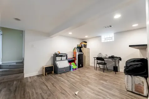 531 East 87th Street Chicago IL 60619