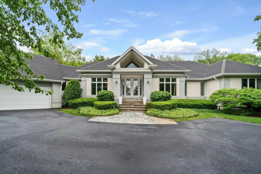 3N248 Campton Wood Drive Elburn IL 60119