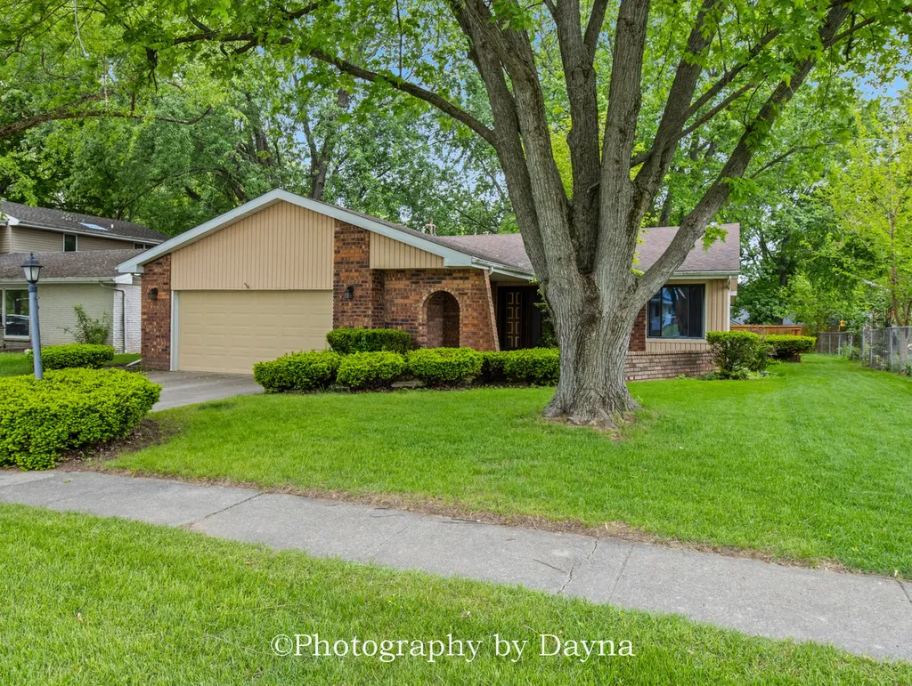 671 Bisaillon Avenue Bourbonnais IL 60914