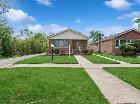 256 Calumet Boulevard Harvey IL 60426