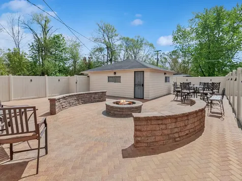 256 Calumet Boulevard Harvey IL 60426
