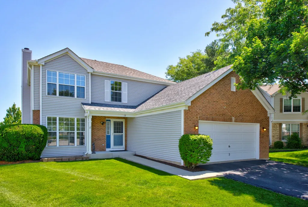 12 Foxglove Court Bolingbrook IL 60440