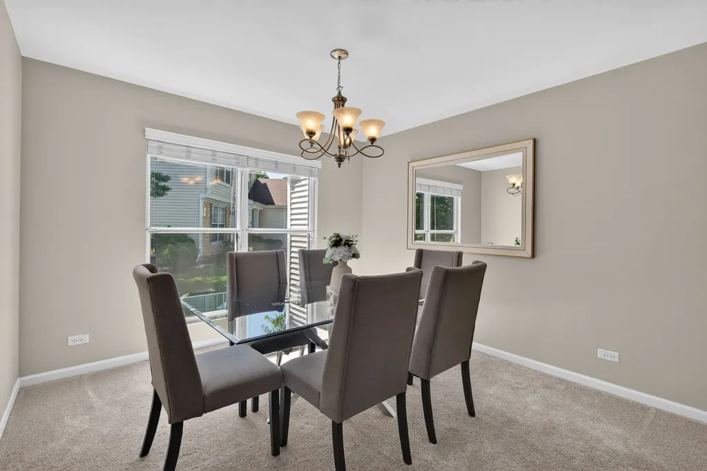 12 Foxglove Court Bolingbrook IL 60440