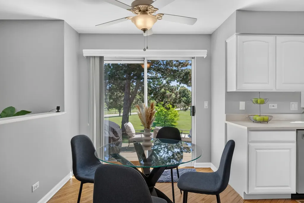 12 Foxglove Court Bolingbrook IL 60440