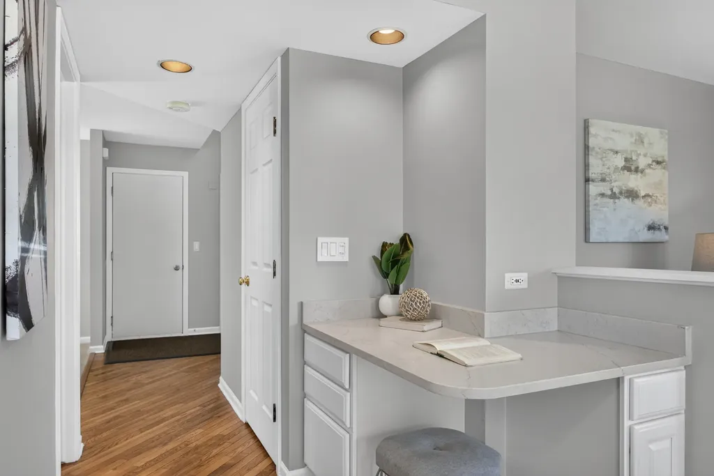 12 Foxglove Court Bolingbrook IL 60440