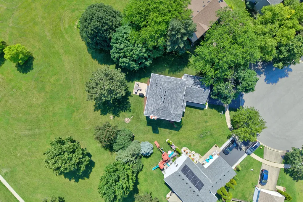 12 Foxglove Court Bolingbrook IL 60440