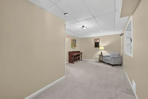 12 Foxglove Court Bolingbrook IL 60440