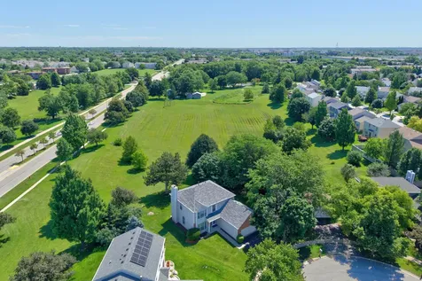 12 Foxglove Court Bolingbrook IL 60440