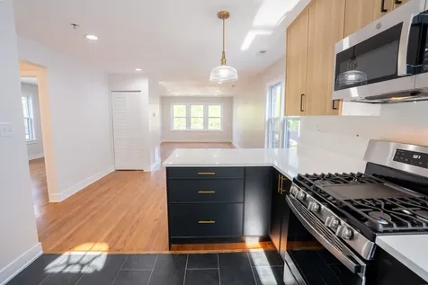 7212 South Euclid Avenue Chicago IL 60649