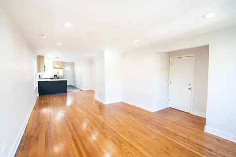 7212 South Euclid Avenue Chicago IL 60649
