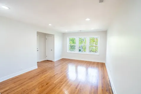 7212 South Euclid Avenue Chicago IL 60649