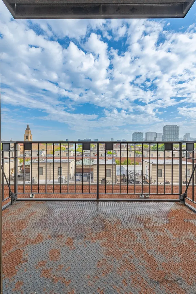 811 South Lytle Street Chicago IL 60607