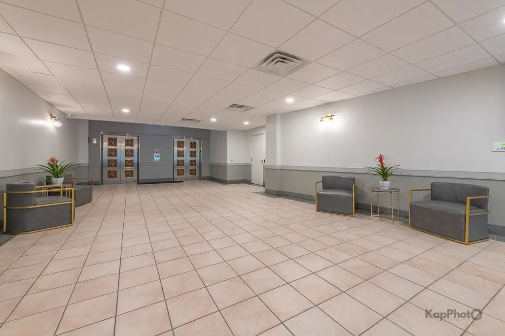 811 South Lytle Street Chicago IL 60607