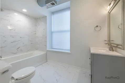 811 South Lytle Street Chicago IL 60607