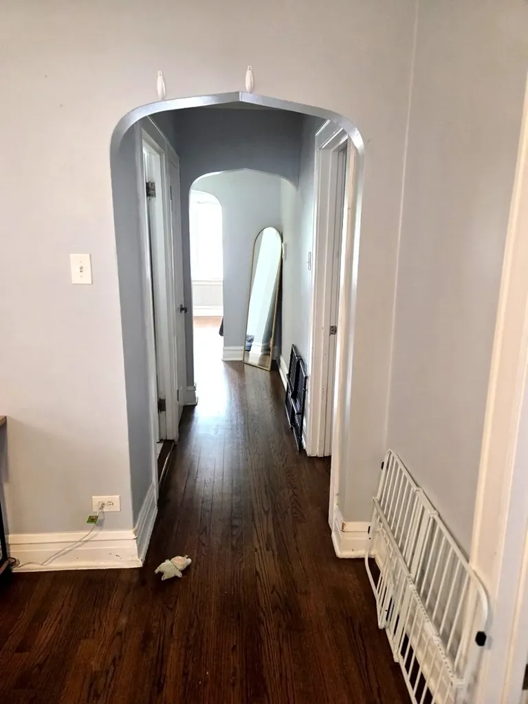 3005 North Kolmar Avenue Chicago IL 60641