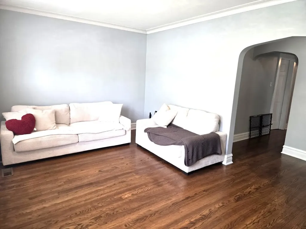 3005 North Kolmar Avenue Chicago IL 60641