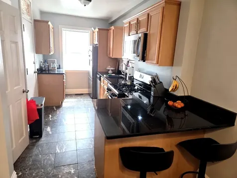 3005 North Kolmar Avenue Chicago IL 60641