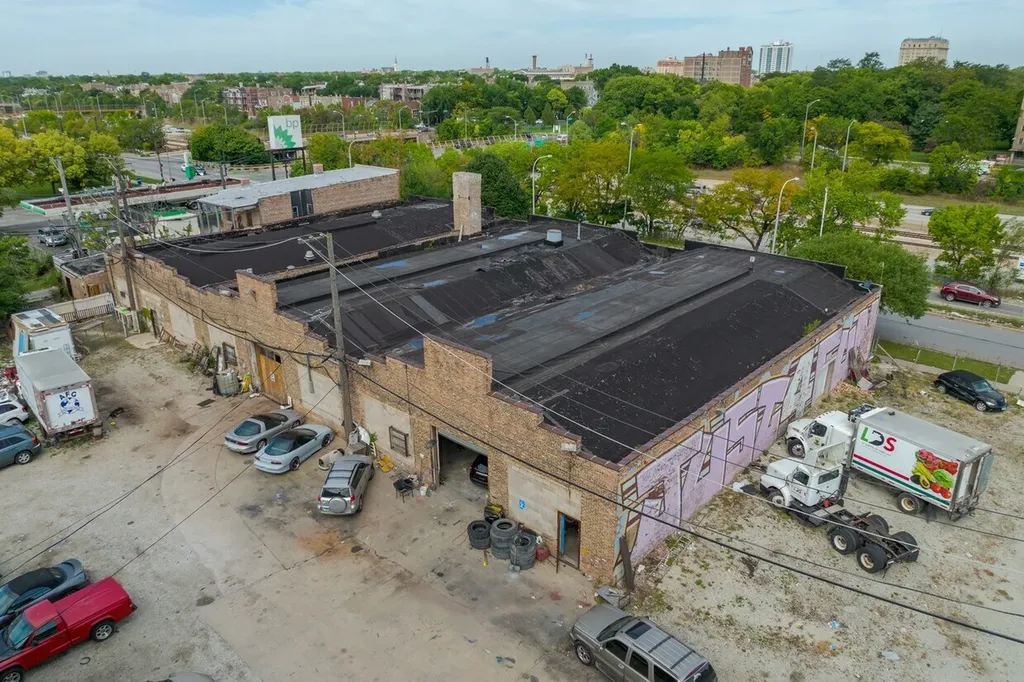 3707 West Harrison Street Chicago IL 60624