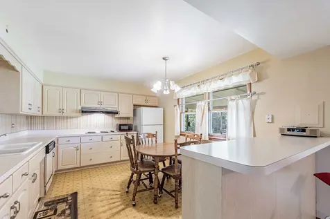 1161 East 171st Court South Holland IL 60473