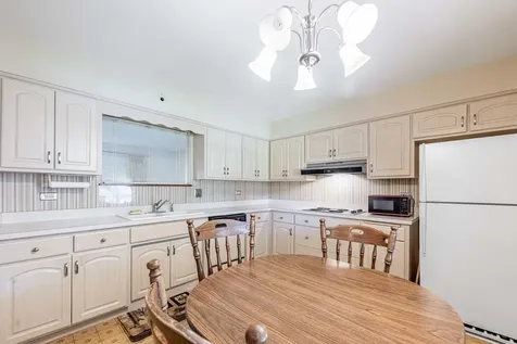 1161 East 171st Court South Holland IL 60473