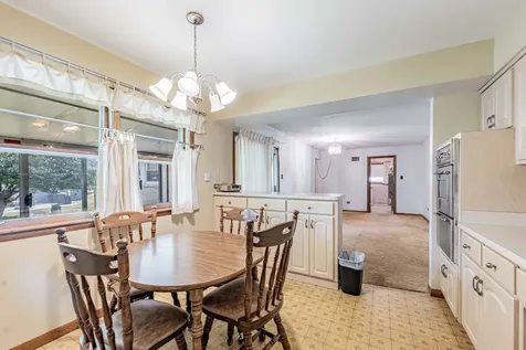 1161 East 171st Court South Holland IL 60473
