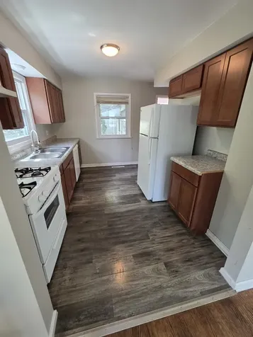 102 North Berteau Avenue Bartlett IL 60103
