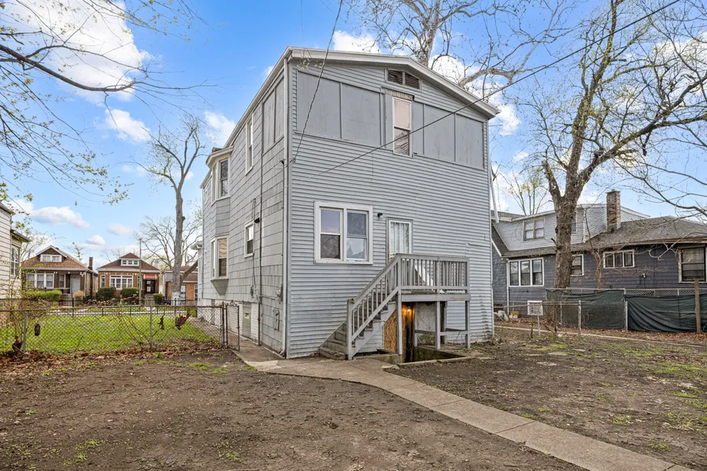 1212 West 96th Street Chicago IL 60643