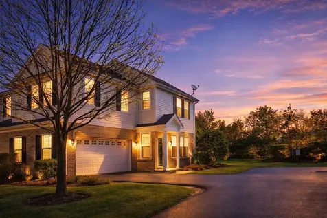 1447 Millbrook Drive Algonquin IL 60102