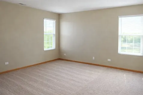 1447 Millbrook Drive Algonquin IL 60102