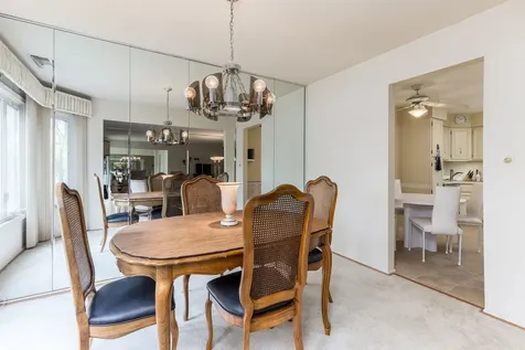 200 Lake Boulevard Buffalo Grove IL 60089