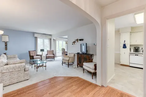 200 Lake Boulevard Buffalo Grove IL 60089