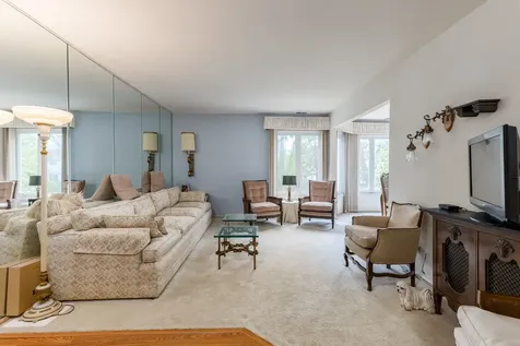 200 Lake Boulevard Buffalo Grove IL 60089