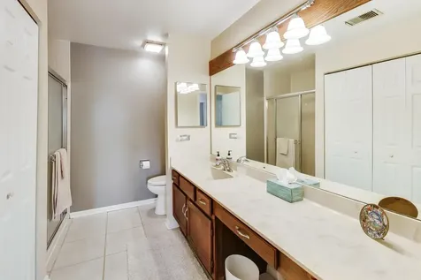 592 Edinburgh Lane Prospect Heights IL 60070