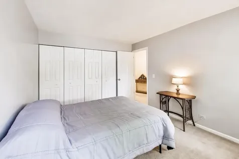 592 Edinburgh Lane Prospect Heights IL 60070