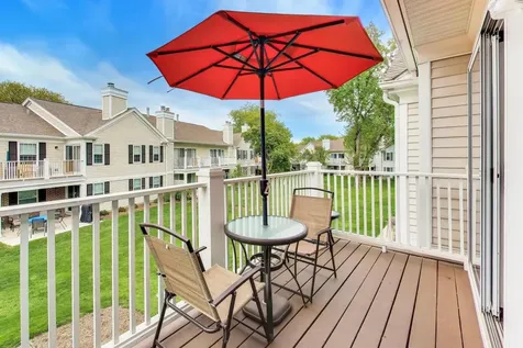 592 Edinburgh Lane Prospect Heights IL 60070