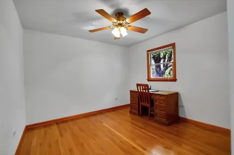 31471 North Ranch Road Grayslake IL 60030