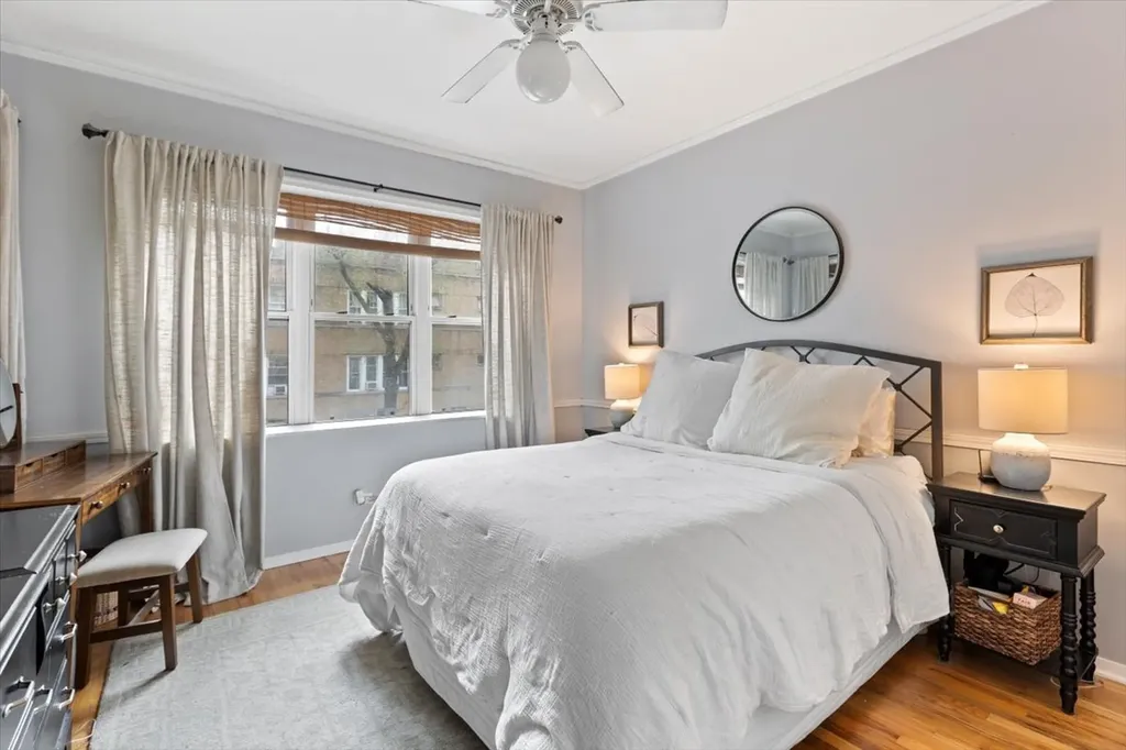 3124 West Cullom Avenue Chicago IL 60618