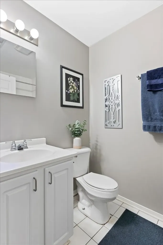 3124 West Cullom Avenue Chicago IL 60618