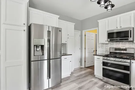 1717 Spruce Street Spring Grove IL 60081