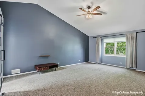 1717 Spruce Street Spring Grove IL 60081