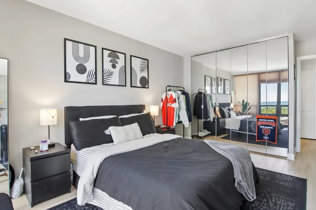 1636 North Wells Street Chicago IL 60614