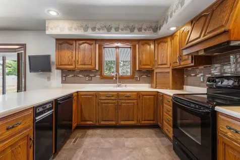 403 Woodworth Drive Tolono IL 61880